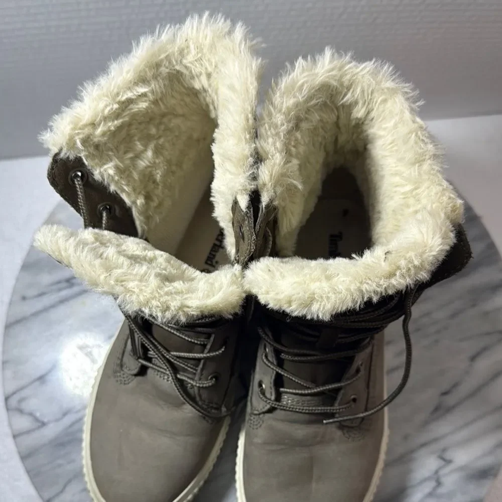 Timberland Brown Winter Boots with Fur Lining